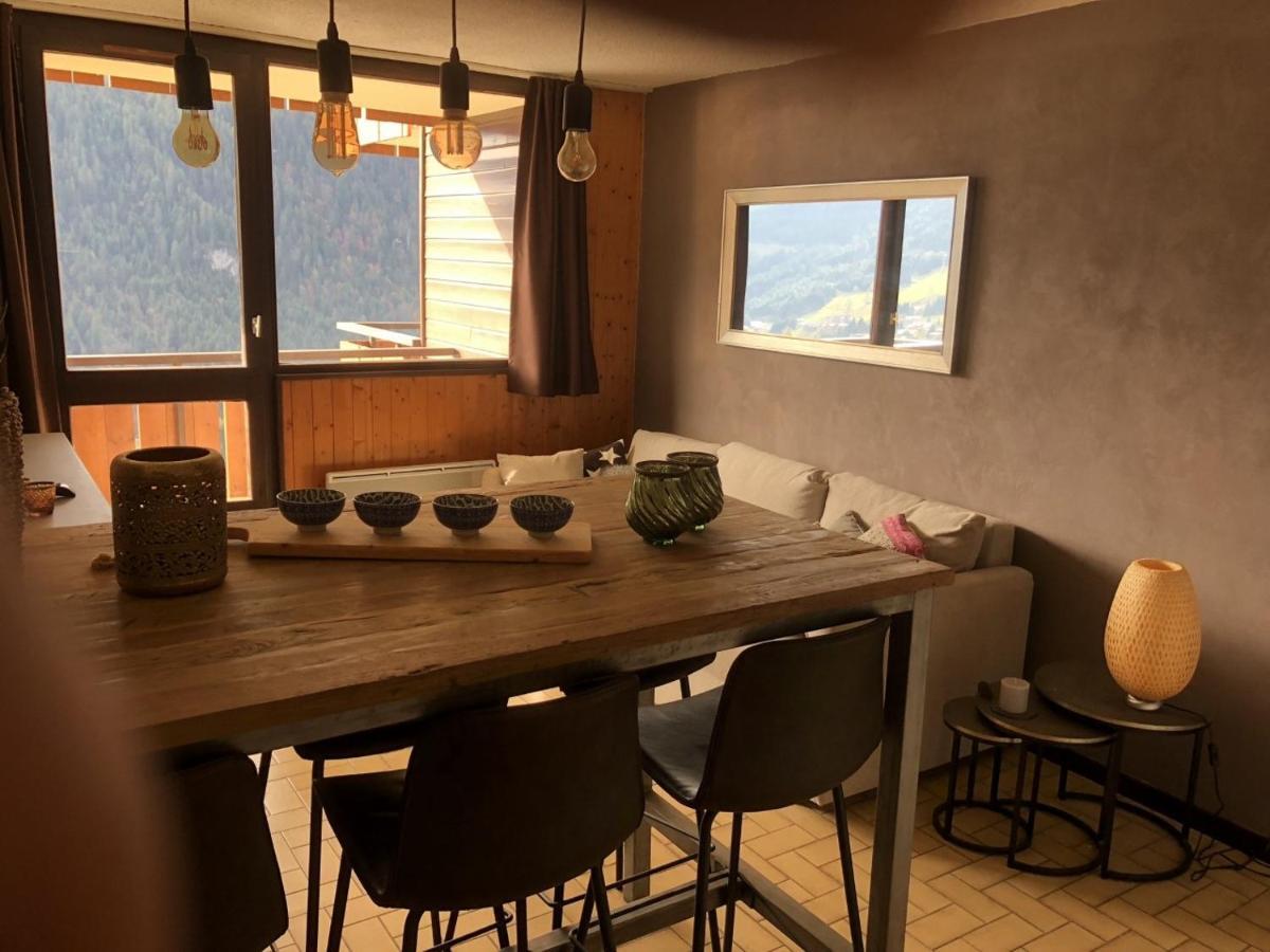 沙泰勒Le Hameau Des 4 Saisons公寓 外观 照片